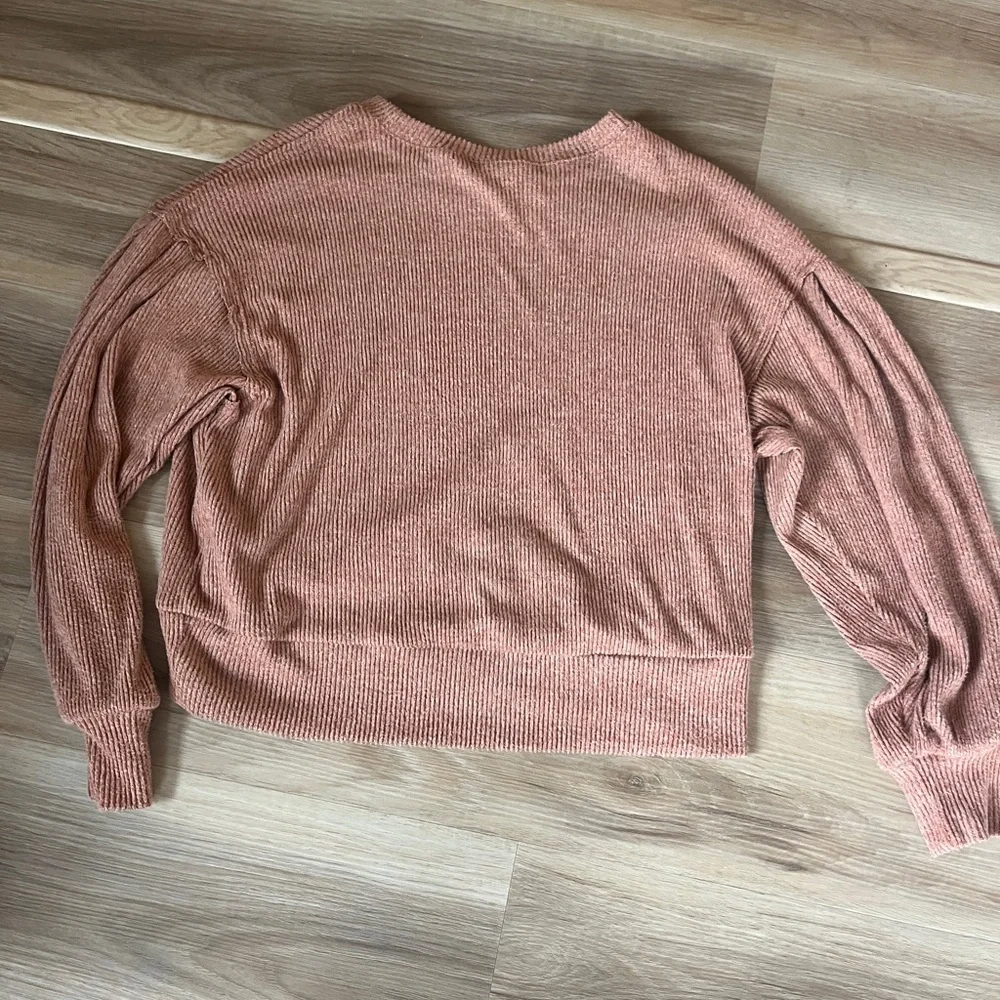 Rustic sweater - Picture 3 of 3